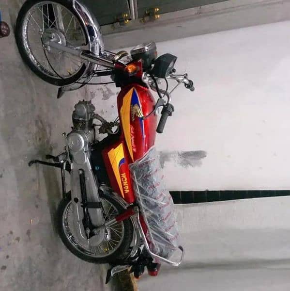 Honda CD 70 model 2006 for urgent sale 1