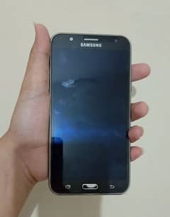 Samsung Galaxy J7