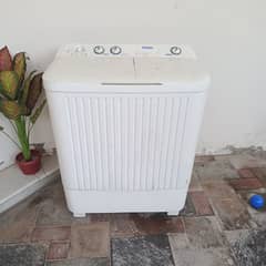 washing machine White color