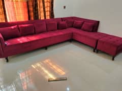 L Shaped ten sets sofa in velvet new condition