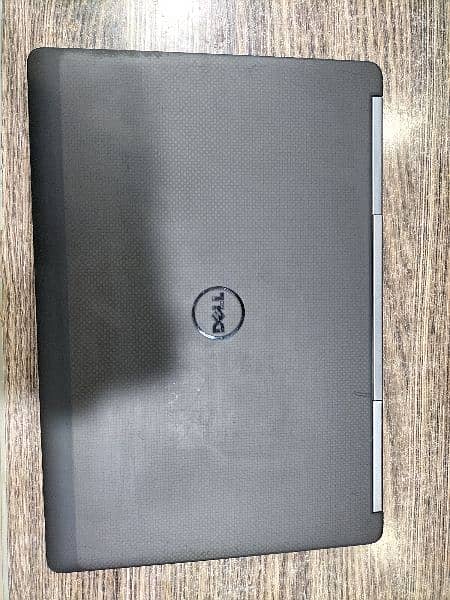 Dell precision 7510 i7 6th Gen 1