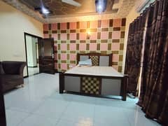 Kanal fully furnished portion 3 bedrooms In Dha Phase 8 Ex Air Avenue