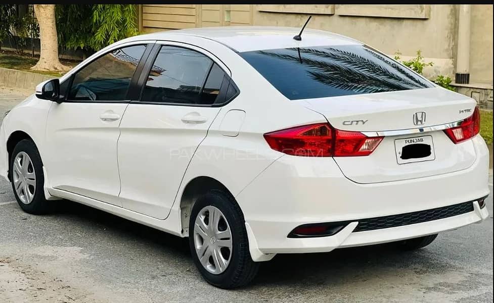 Honda City IVTEC 2022 6th Generation 1