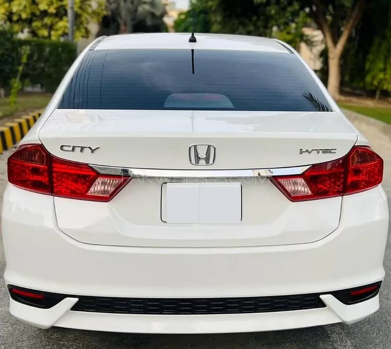 Honda City IVTEC 2022 6th Generation 2