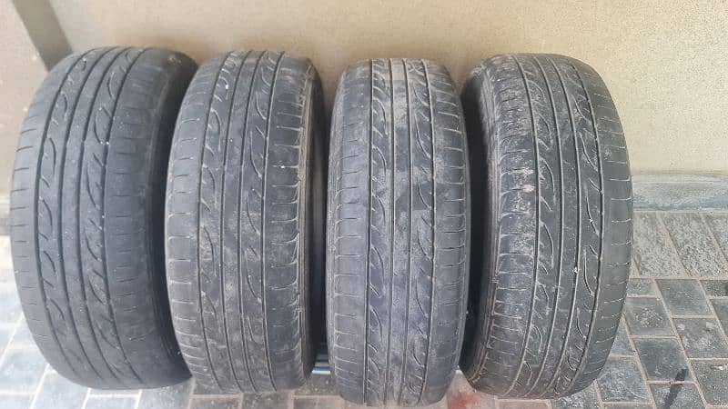 Dunlop tyres 195-65-R15 4