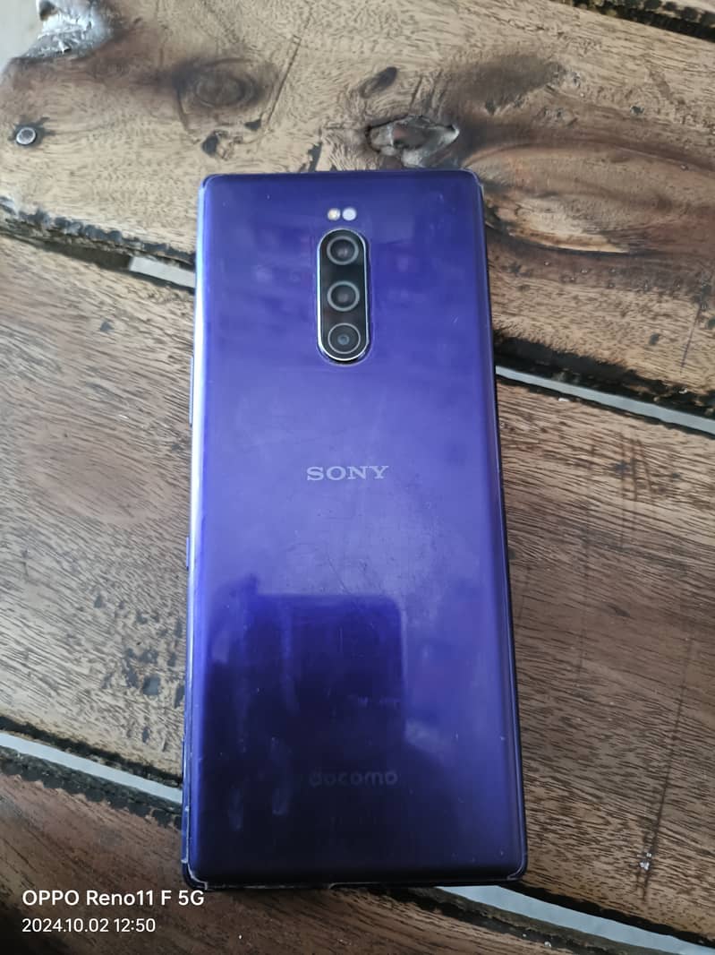 Sony Xperia 1 with original back cover 1