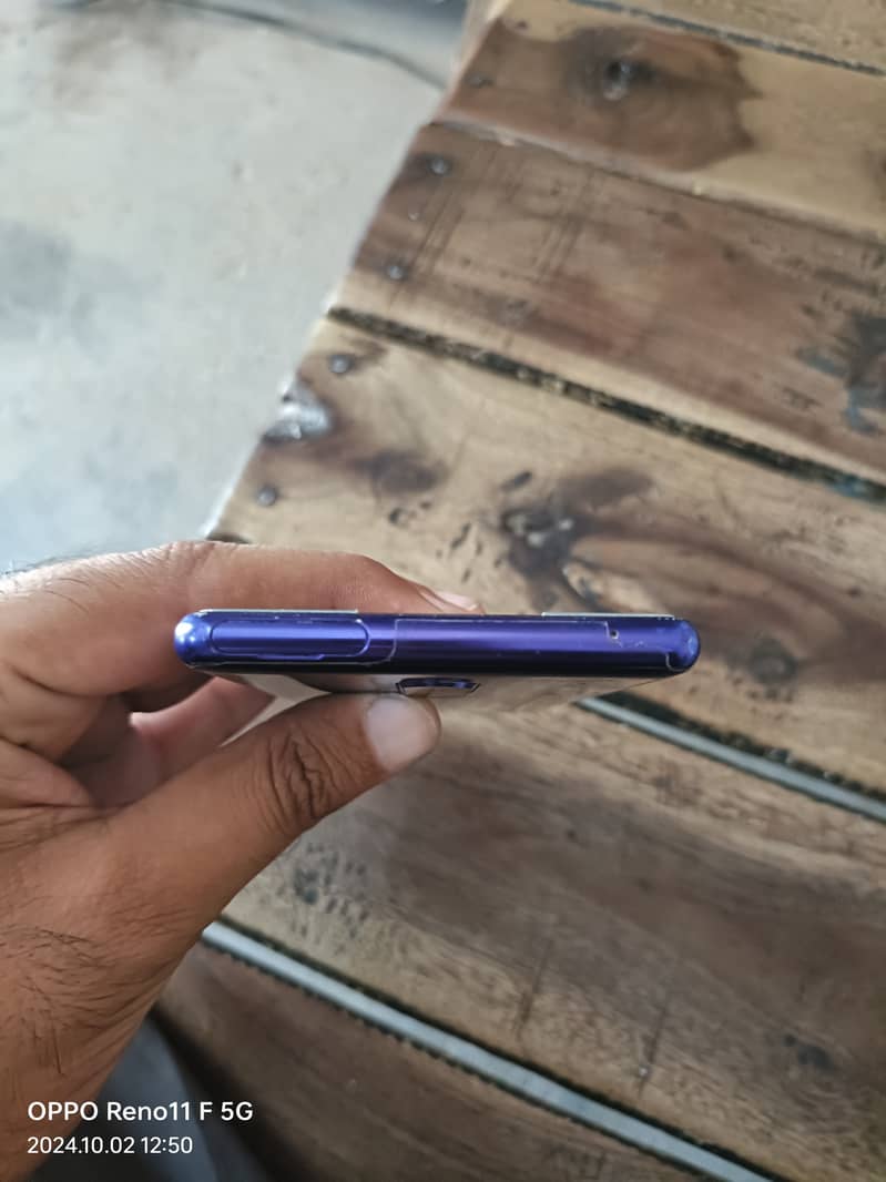 Sony Xperia 1 with original back cover 3