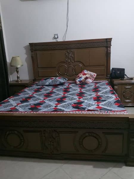 bed spring mattress side draw dressing table and cupboard for sale 4