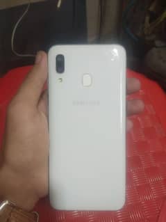 Samsung A30 4/64