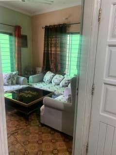 BRAND NEW FAMILY APPERTMENTS FOR RENT LOCATION YOUSAF COLONY