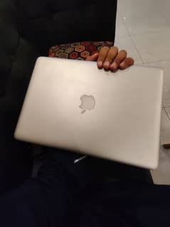 MacBook