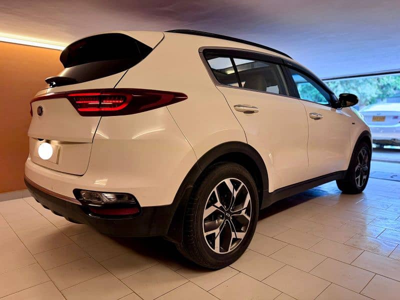 KIA Sportage 2021 14