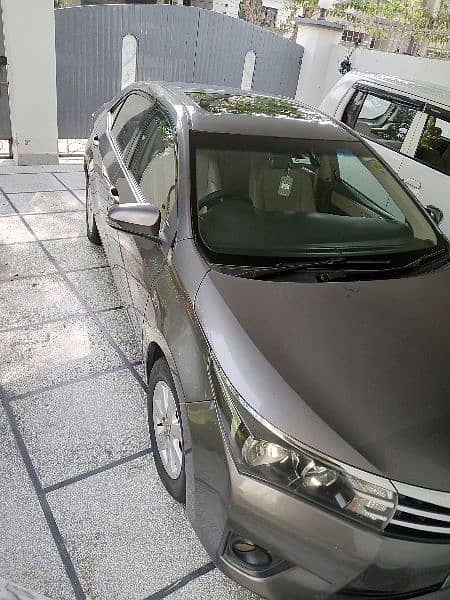 Toyota Altis Grande 2015 0