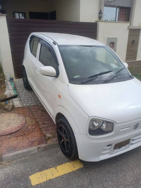 Suzuki Alto VXL 2022 Available for rent on reasonable price 4