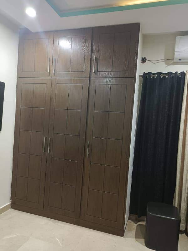 For Professional Lady Fully Furnished Room With Ac 2