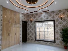 Get An Attractive Upper Portion In Lahore Under Rs. 75000