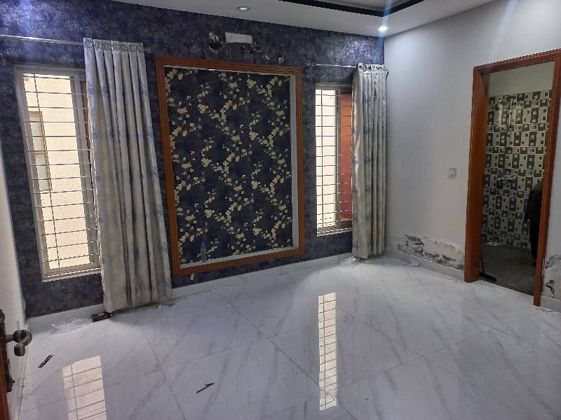 House Of 1 Kanal For sale In Wapda Town Phase 1 - Block K1 1