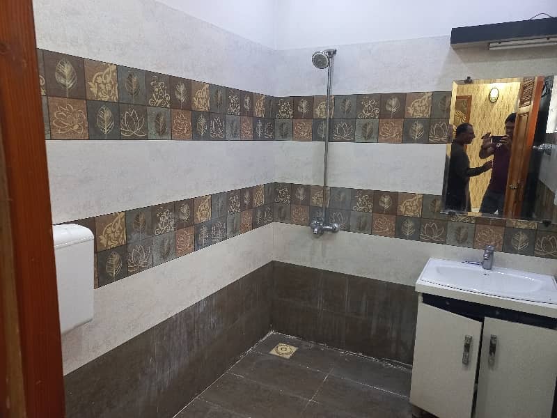 House Of 1 Kanal For sale In Wapda Town Phase 1 - Block K1 3