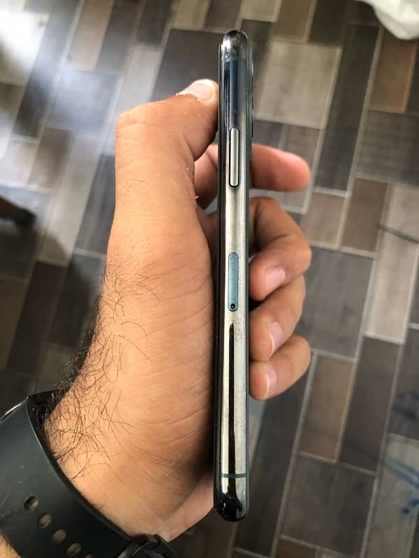 Iphone 11 Pro Green 64 Gb PTA Approved 4