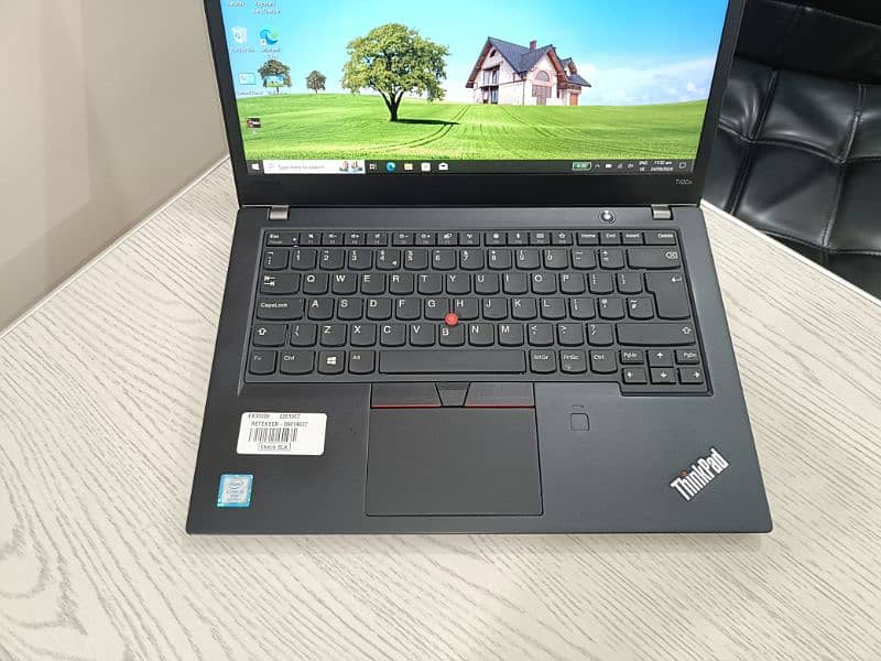 Lenovo Thinkpad T480s core i5 8th gen quadcore 14 inch 1080p display 2