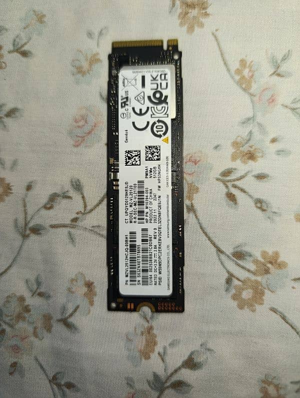 Samsung NVME 512 SSD for sale 1