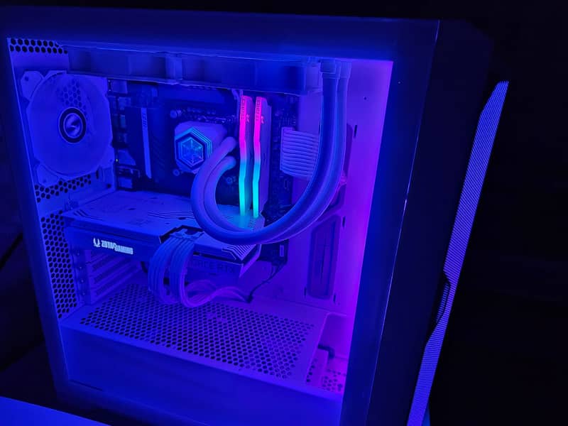 Gaming PC - i5 12600k with RTX 3070 2