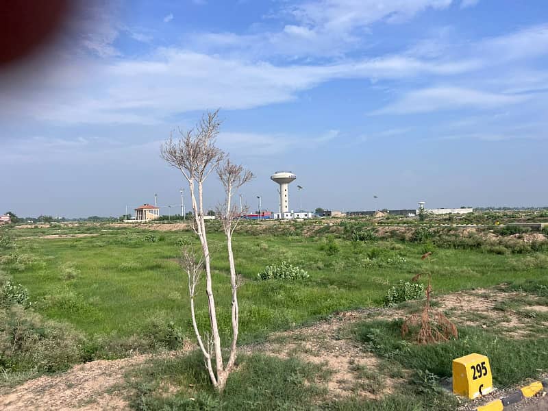 On 150ft Road 1 Kanal Plot For Sale In C Block Jinnah Sector LDA City Lahore 3