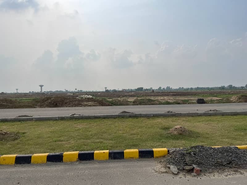 Good Location 10 Marla Plot For Sale In B1 Block Jinnah Sector LDA City Lahore 5