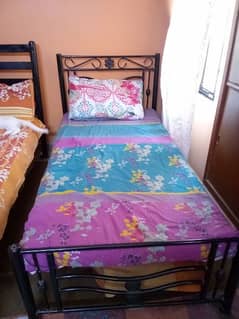 IRON SINGLE BED WITH MATTRESS