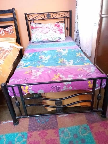 IRON SINGLE BED WITH MATTRESS 3