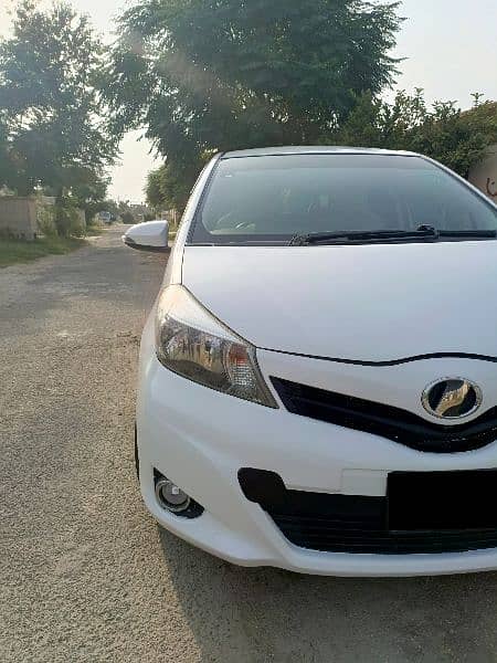 Toyota Vitz 2011 2