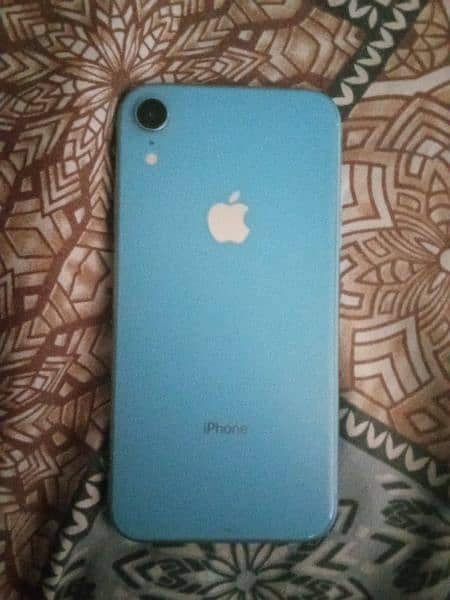 iphone XR 0