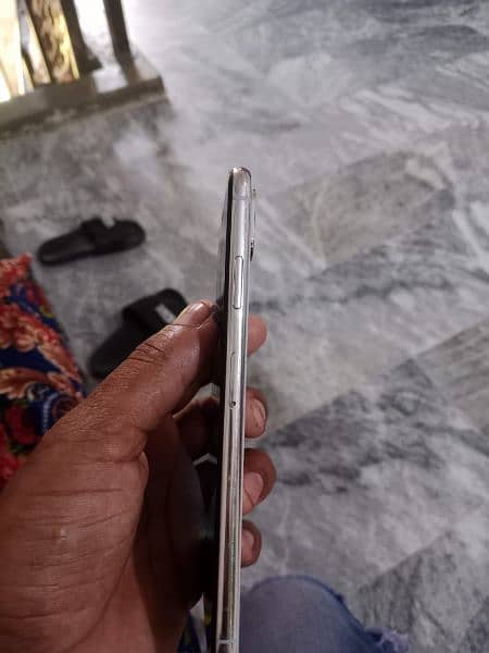 xs max 64gb 73 bettery hlt PTA Aprv 4