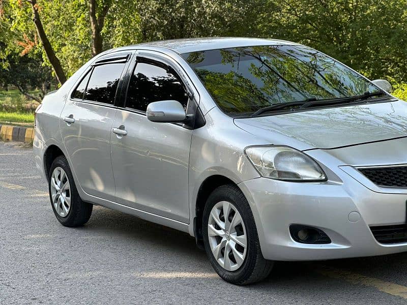 Toyota Belta 2011 7