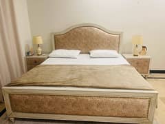 Bed / Bedset / Bedroom Furniture / Bed w sidetables dressing n chair