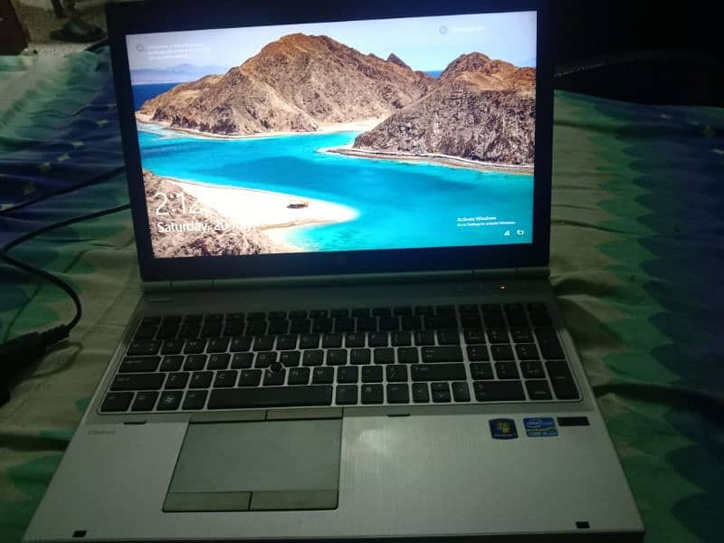 HP laptop core i5 3 generation 1