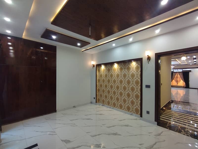 Luxury 10 Marla House for Sale at Lowest Price in LDA Avenue 1, Lahore 22