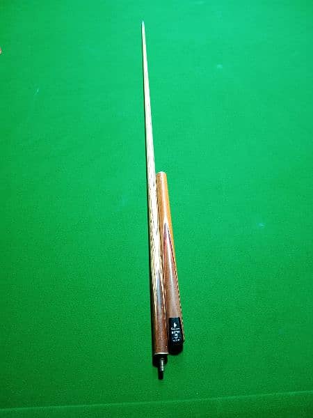 snooker  cue master ki hy 1