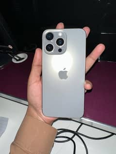 iPhone 15 pro max jv natural titanium