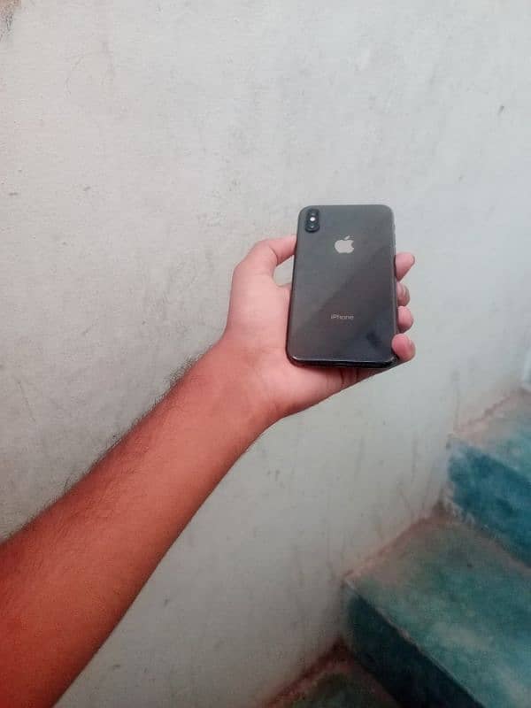 IPHONE X ONLY PHONE 4