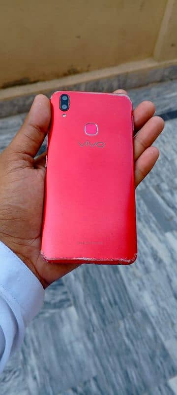 Vivo Y87 Smartphone 4/64 Dual SIM PTA Approved 8/10 Condition. . 2