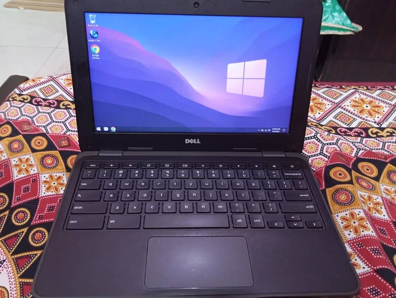 Dell Chromebook 3180 | windows 10 | new condition 4