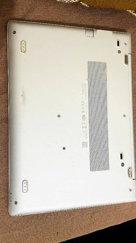 HP ELITEBOOK 840 G5 UP FOR SALE! 3