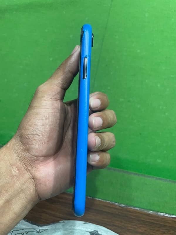 iphone xr non pta factory unlock 64gb 3