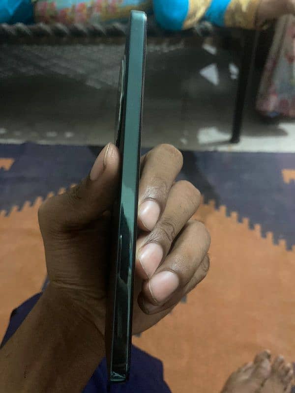 Oppo reno f12 3