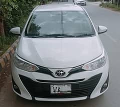 Toyota Yaris 1.3 ativ 2020 0