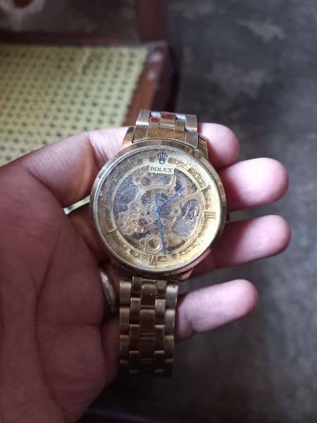 Rolex automatic is not working but original 1