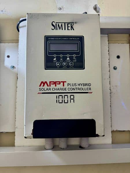 Simtek mppt meter 100 A 3