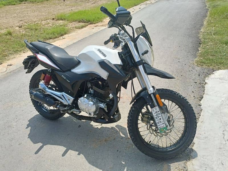 Derbi etx 150 in excellent condition, Italian made 4