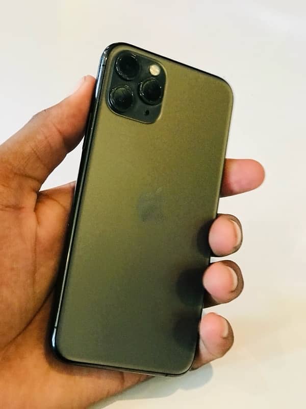 iPhone 11pro 256gb factory unlock 1